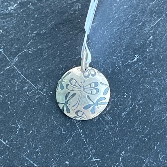 Elegant Sterling Silver 925 Dragonfly Pendant - Picture 1 of 9